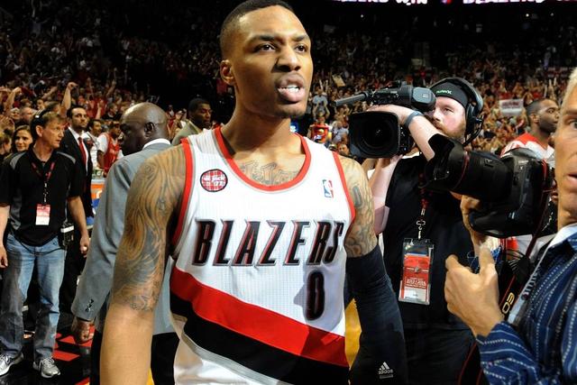 周琦12+18徐杰26分 广东大胜辽宁总比分1-1